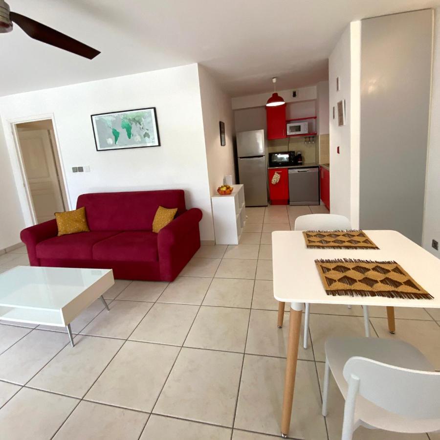 Appartement Lumineux Et Calme Saint-Denis Centre Exteriér fotografie