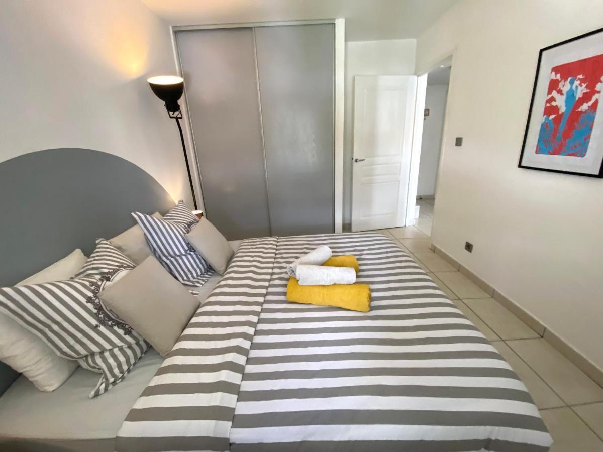 Appartement Lumineux Et Calme Saint-Denis Centre Exteriér fotografie